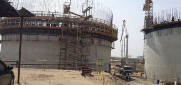 Digester tanks under slipform construction at El-Gabal El-Asfar